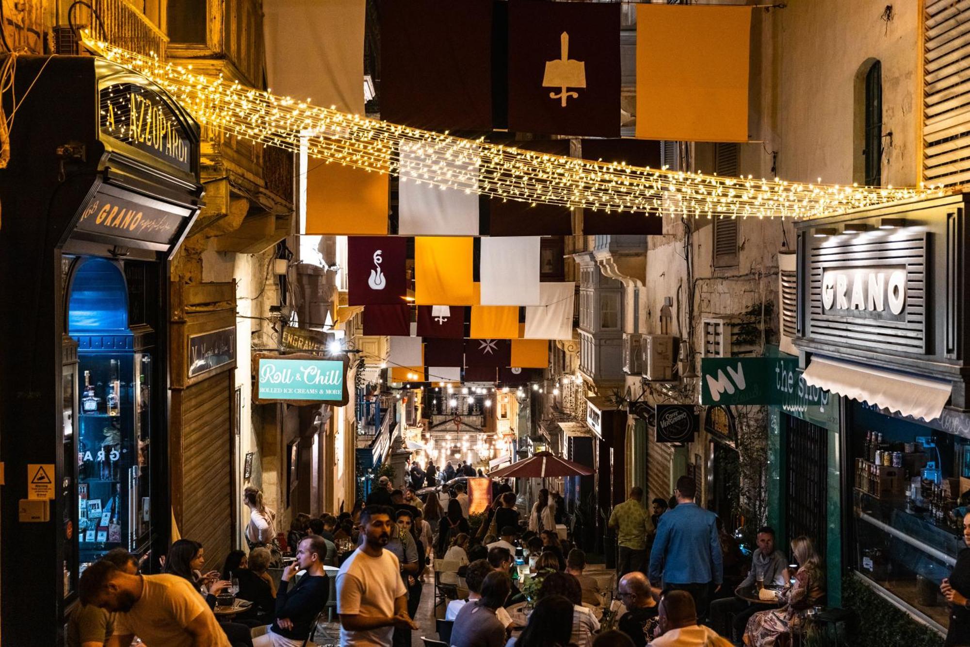 Valletta Waterfront 2 Beds Flat By Arcobnb Floriana Exterior foto