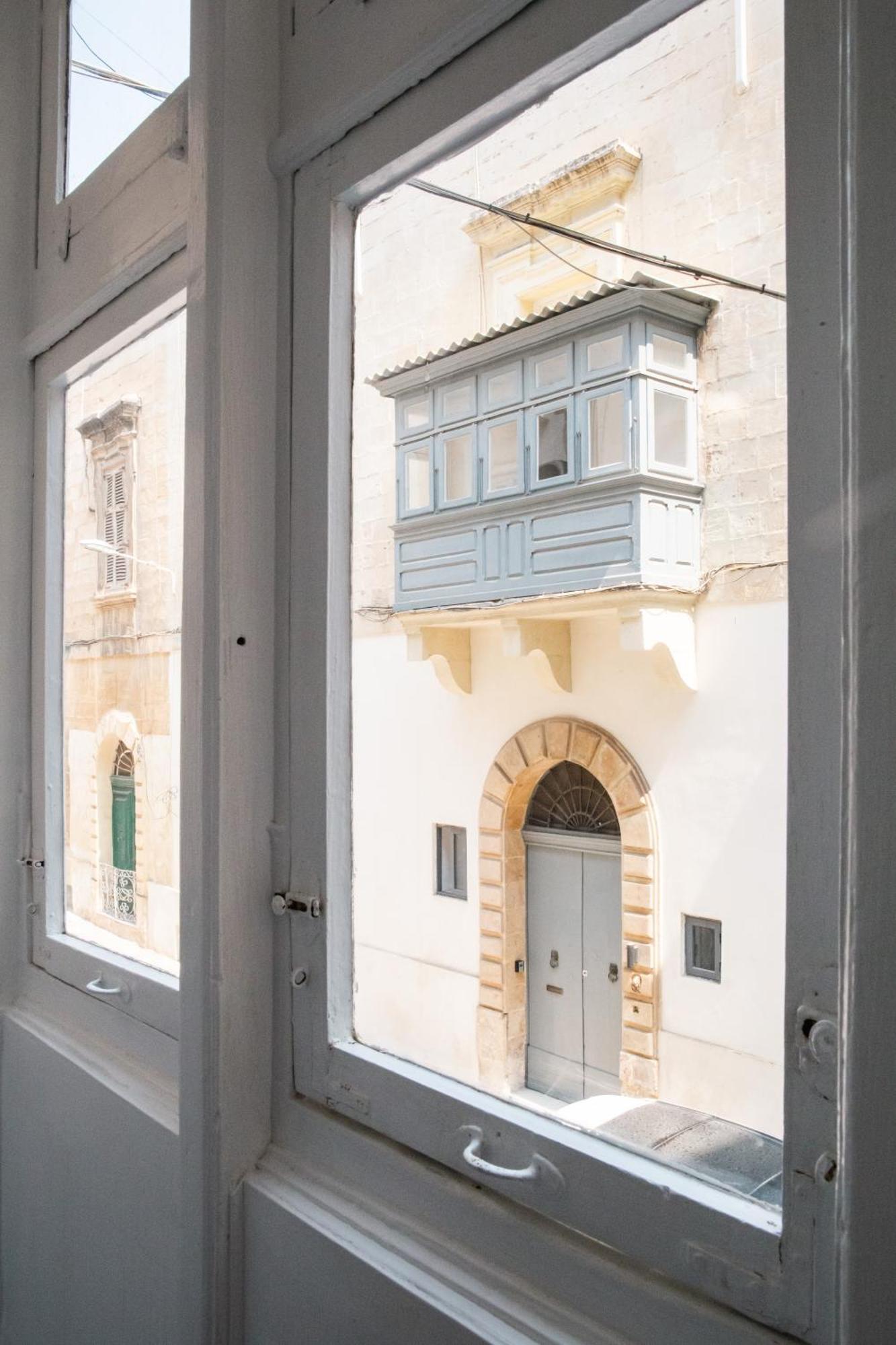 Valletta Waterfront 2 Beds Flat By Arcobnb Floriana Exterior foto